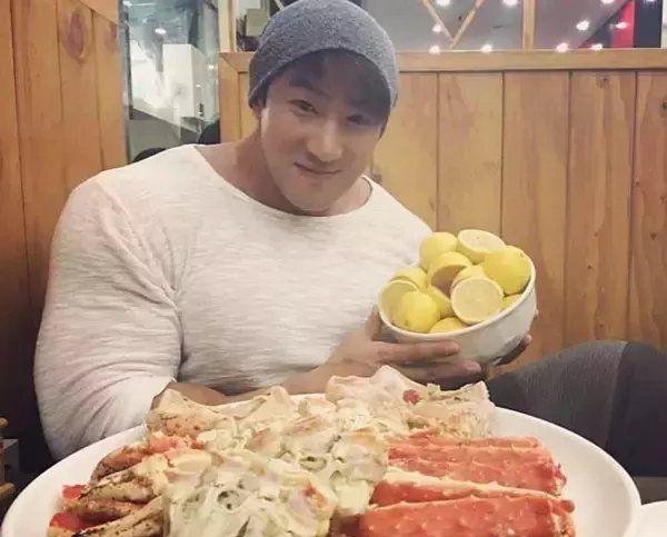 【bsport必一运动】利物浦巨额转会费该用往何处?众名宿提名桑切斯、维拉蒂、奥布拉(图2) bsports必一