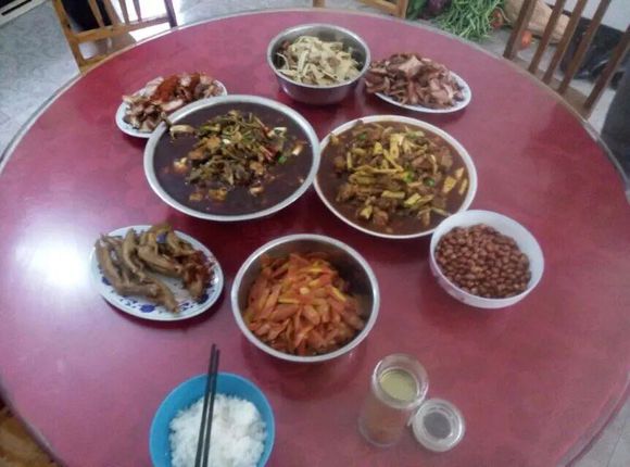 ‘bsports必一’国企运行效益提升应交税费继续下降(图3) 必一·体育