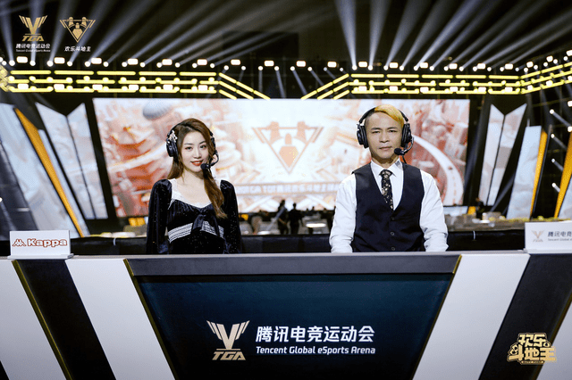 ‘必一·体育’
欢喜斗田主锦标赛圆满落幕！腾讯棋牌推动斗田主赛事朝专业化偏向连续迈进(图8)