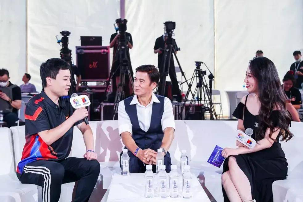 bsports必一_
斗田主：人生牌局的赢家们(图3)