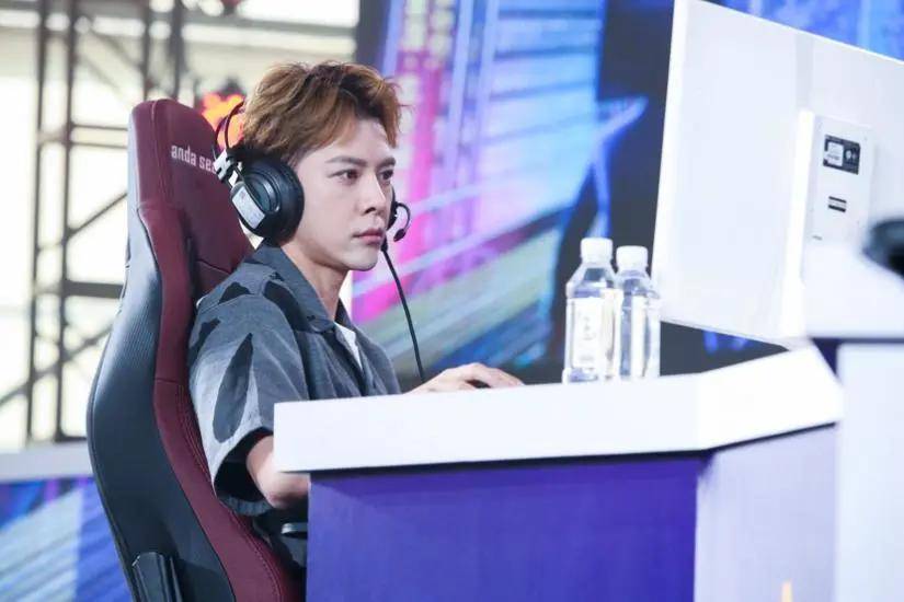 bsports必一_
斗田主：人生牌局的赢家们(图4)